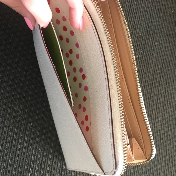 Cream kate spade Lacey wallet - Picture 3 of 4